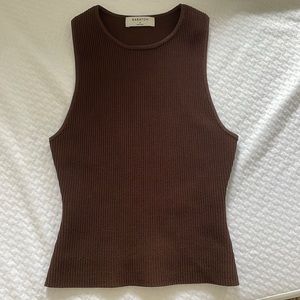 Aritzia sculpted knit brown racer tank size S